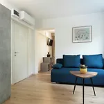 Мини-отель Boarding House Lucija Кострена