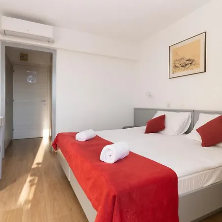 Boarding House Lucija Zajazd *