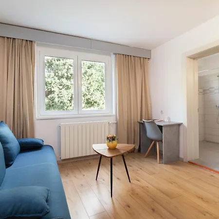 gostionica Boarding House Lucija