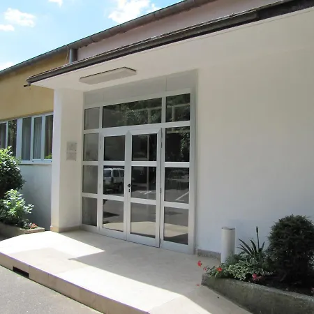 Boarding House Lucija Zajazd *