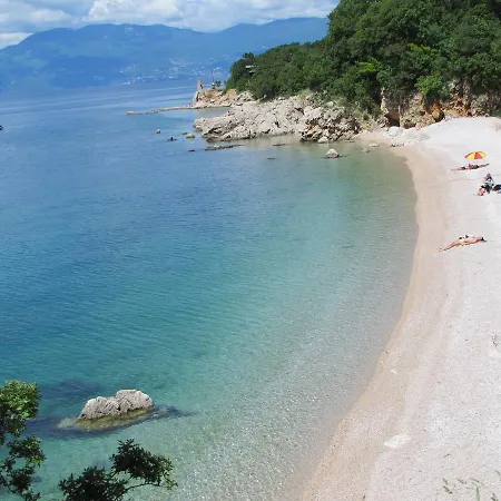 Boarding House Lucija Zajazd Kostrena