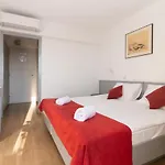 Boarding House Lucija אורחן *