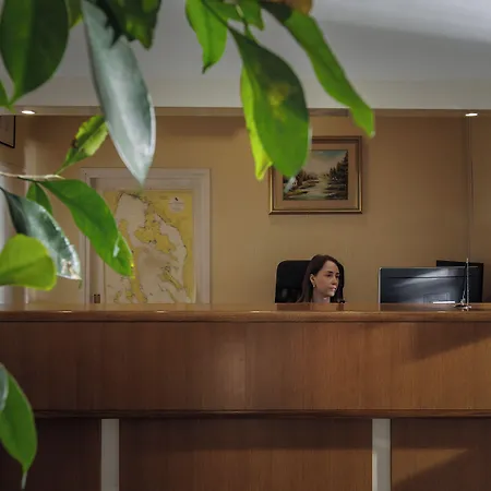 Boarding House Lucija * Кострена