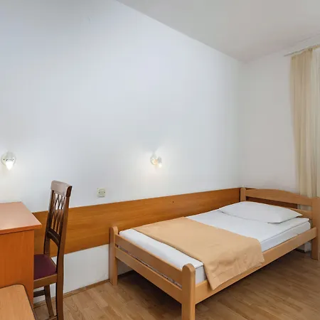 Boarding House Lucija Mini-hôtel Kostrena
