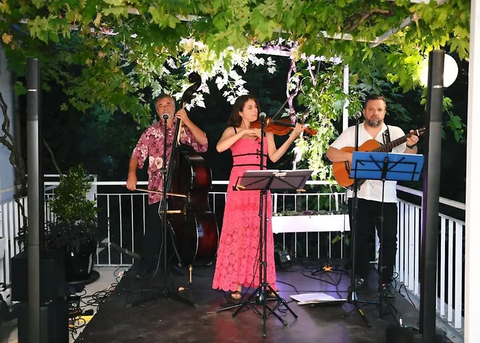 Boarding House Lucija *