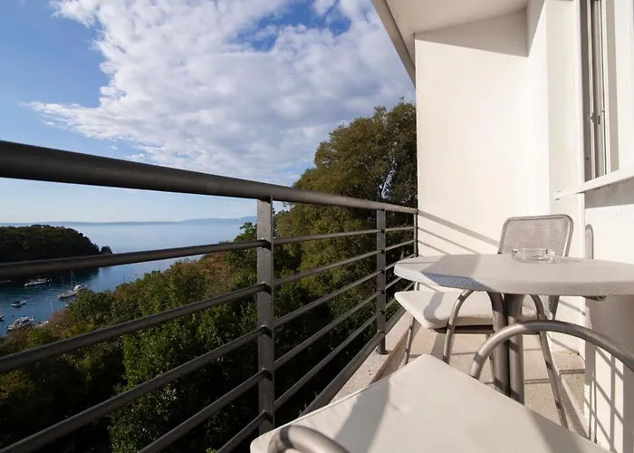 Inn Boarding House Lucija Kostrena