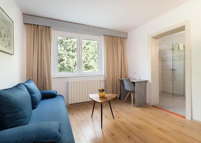 여관 Boarding House Lucija